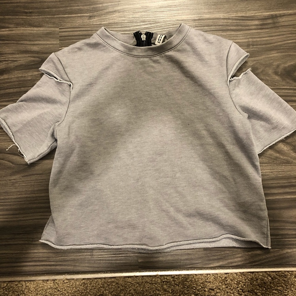 Grey simple top